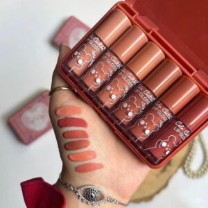 Metalic Finish Lip Gloss