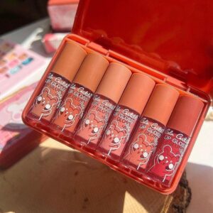 Metalic Finish Lip Gloss